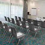 Trans World Donauwelle Hotel