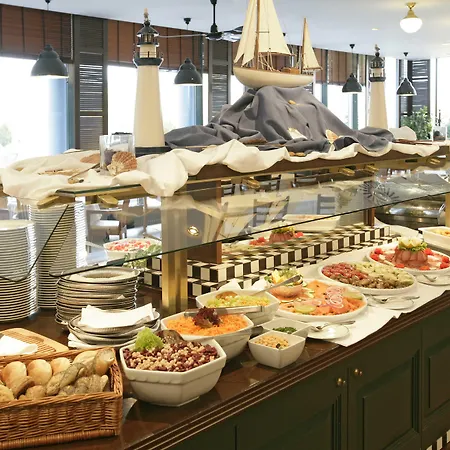 Trans World Donauwelle Linz