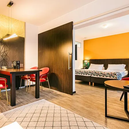 Hotel Trans World Donauwelle Linz