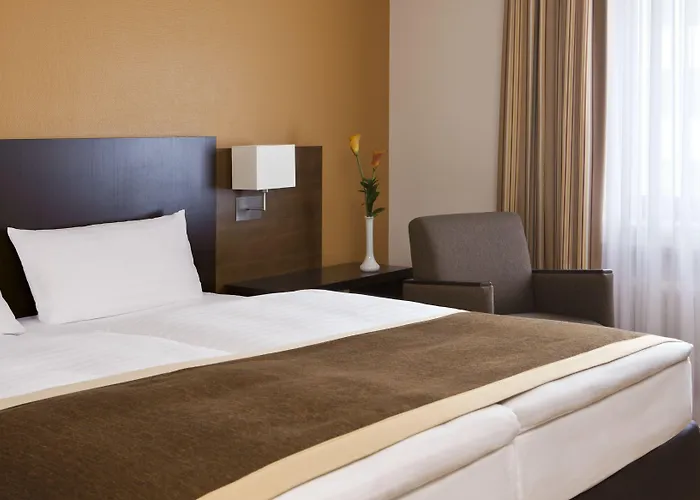 Trans World Donauwelle 4*