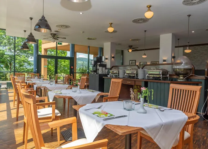 Trans World Donauwelle 4* Linz