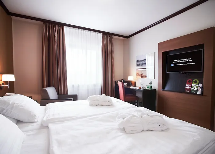 Trans World Donauwelle Otel Linz