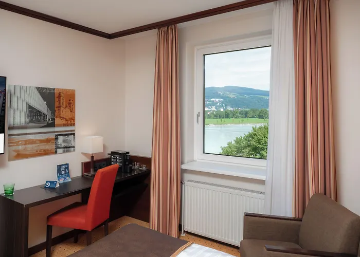 Trans World Donauwelle Otel Linz