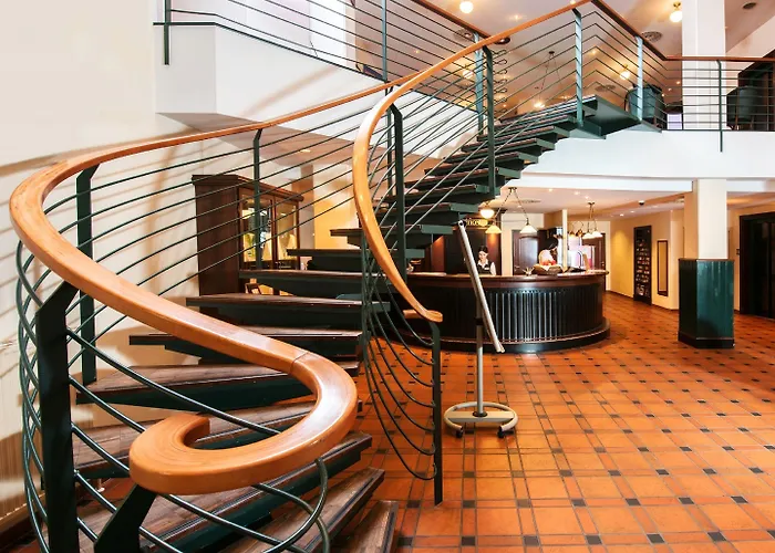 Trans World Donauwelle Отель Линц