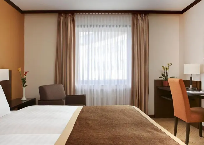 Отель Trans World Donauwelle Линц